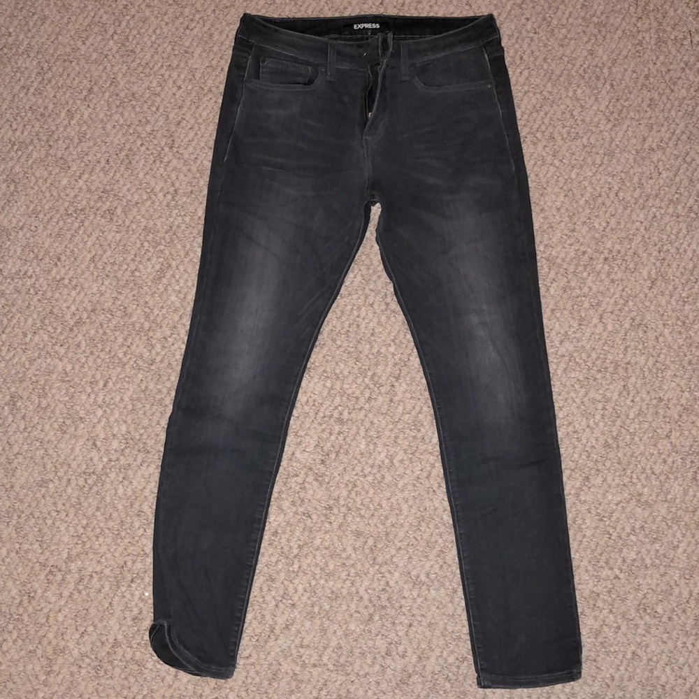 Express Skinny Charcoal Blqck w/Dusted Fade 32W x 32L Jeans Perfect Fit & Style